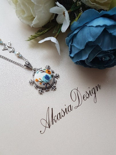 Personalized Snowflake Necklace|Vintage Blue Floral Embroidered Initial Pendant|Unique Baby Shower Embroidery Jewelry|New Mom Gift