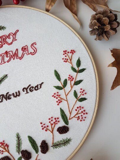 Merry Christmas Embroidered Hoop|Embroidered with Redberries, Pinecones and Leaves|Xmas Floral Embroidery Hoop|Unique Xmas Wall Decor