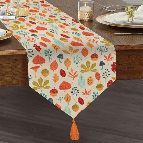 Floral Table Runner|High Quality Triangle Chenille Table Runner|Summer Trend Tabletop|Farmhouse Tabletop|Flower Drawings Tasseled Runner