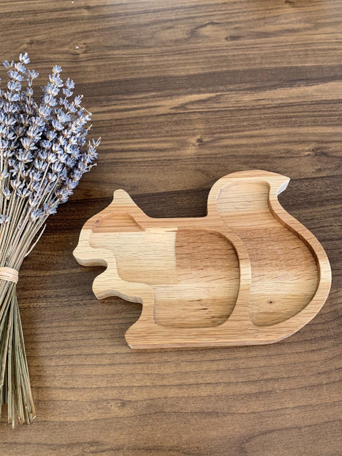 Wooden Squirrel Shaped Snack Plate |Wooden Decor|Nut Platter|Custom Table Decor|Wooden Plate|Gift for her|Wood Art|Housewarming Gift
