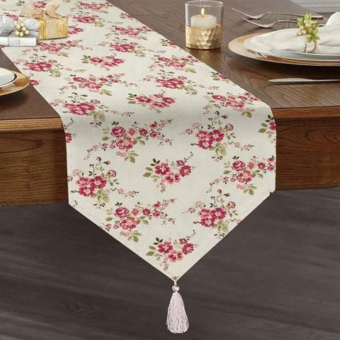 Floral Table Runner|High Quality Triangle Chenille Table Runner|Summer Trend Tabletop|Farmhouse Table |Heartwarming Flowers Tasseled Runner