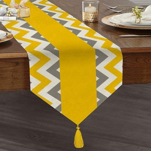 Zigzag Pattern Table Runner|High Quality Triangle Chenille Table Runner|Decorative Tabletop|Colorful Zigzag Tabletop| Zigzag Tasseled Runner