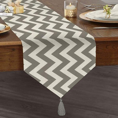 Zigzag Pattern Table Runner|High Quality Triangle Chenille Table Runner|Decorative Tabletop|Colorful Zigzag Tabletop| Zigzag Tasseled Runner