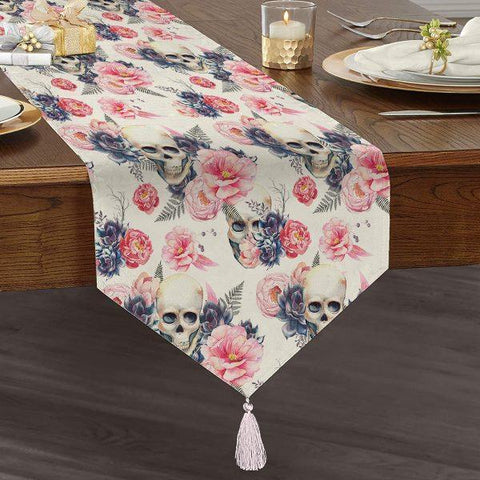 Floral Table Runner|High Quality Triangle Chenille Table Runner|Summer Trend Tabletops|Farmhouse Table|Heartwarming Flowers Tasseled Runners