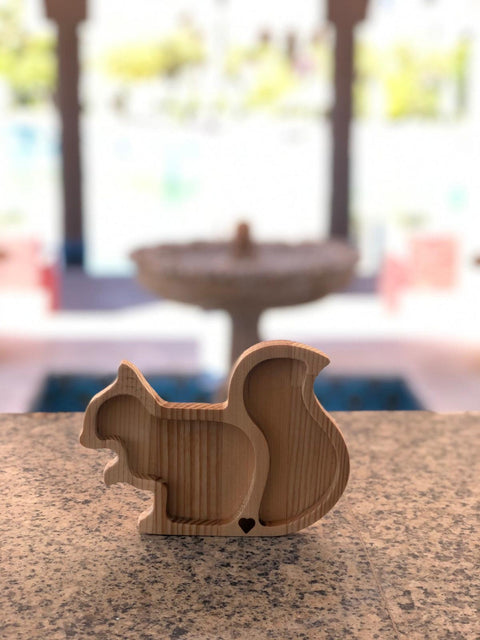 Wooden Squirrel Shaped Snack Plate |Wooden Decor|Nut Platter|Custom Table Decor|Wooden Plate|Gift for her|Wood Art|Housewarming Gift