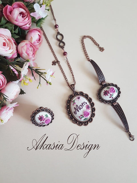 Mom Embroidered Jewelry|New Mom Vintage Floral Embroidery Pendant|Unique Necklace, Bracelet and Ring|Personalized Handmade Baby Shower Gift
