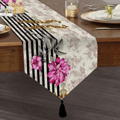 Floral Table Runner|High Quality Triangle Chenille Table Runner|Summer Trend Tabletop|Farmhouse Tabletop|Heartwarming Floral Tasseled Runner