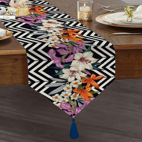 Floral Table Runner|High Quality Triangle Chenille Table Runner|Summer Trend Tabletop|Farmhouse Tabletop|Flowers on Zigzag Tasseled Runner