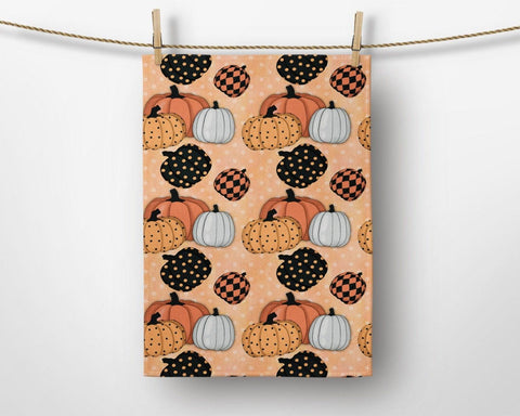 Fall Trend Kitchen Towel|Pumpkin Dish Towel|Checkered Pumpkin Hand Towel|Decorative Tea Towel|Thanksgiving Tea Towel|Autumn Trend Hand Towel