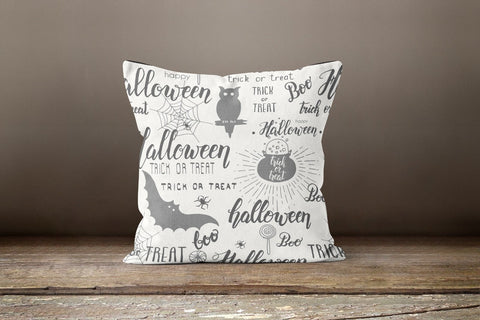 Halloween Pillow Case|Gray Skulls Pillow|Black White Cushion Case|Scary Themed Throw Pillow|Trick or Treat Home Decor|Halloween Pillow Sham
