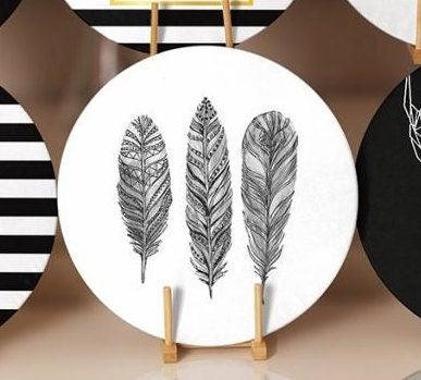Christmas Placemat|Set of 6 Xmas Supla Table Mat|Buckhorn and Feather Round Dining Underplate|Life is Happening Now Print Winter Coaster Set