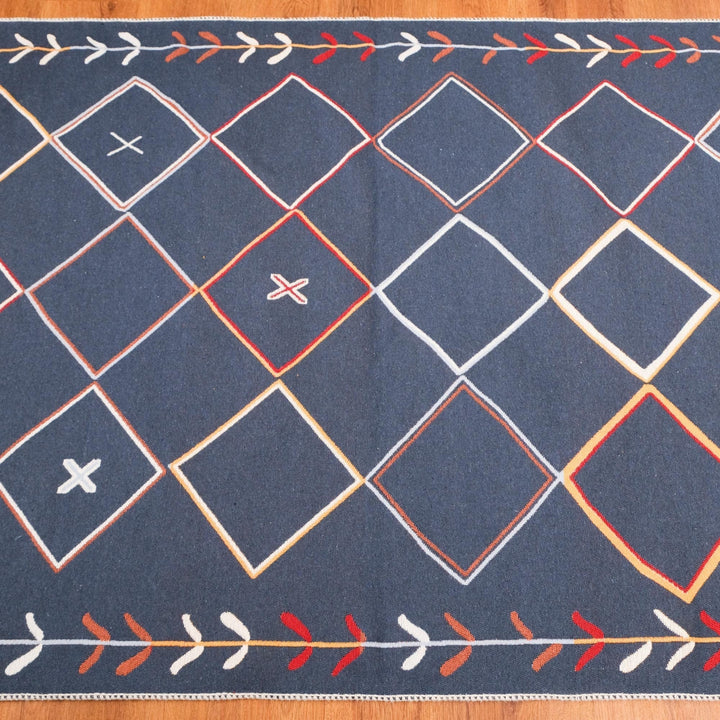 Geometric Kilim Rug|Machine-Washable Double Sided Soft Rug|Diamond Pattern Kilim Carpet|Rug Design Multi-Purpose Reversible Floor Carpet