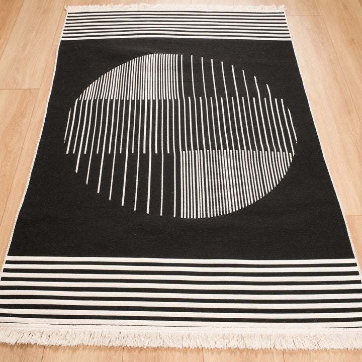 Geometric Kilim Rug|Machine-Washable Double Sided Soft Rug|Striped Farmhouse Kilim Carpet|Modern Style Multi-Purpose Reversible Floor Carpet