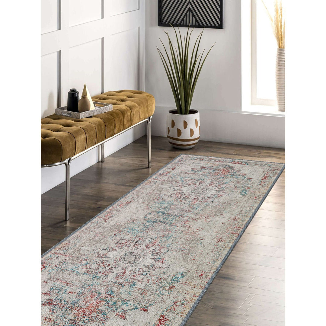 Vintage Looking Ethnic Turkish Kilim Design Carpet