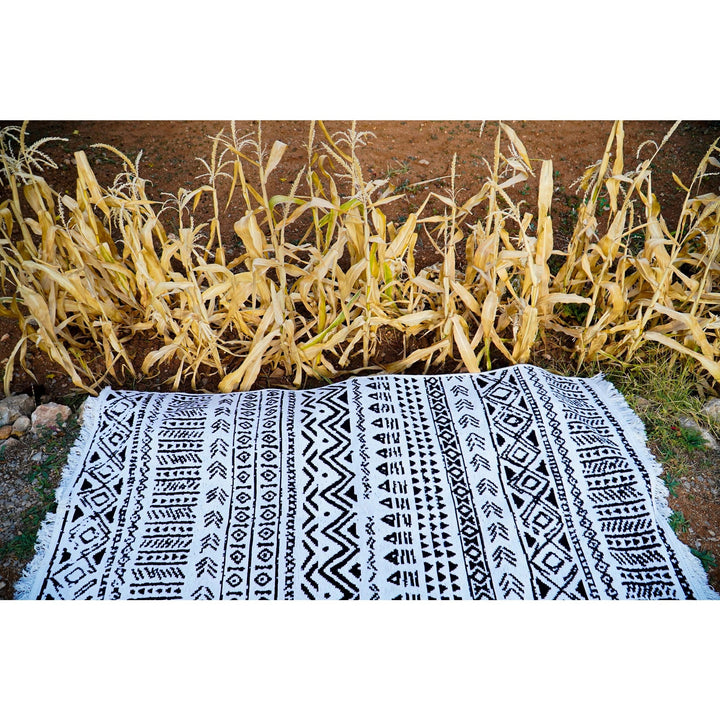 Ethnic Kilim Rug|Machine-Washable Double Sided Soft Rug|Nordic Pattern Kilim Carpet|Scandinavian Multi-Purpose Reversible Modern Carpet