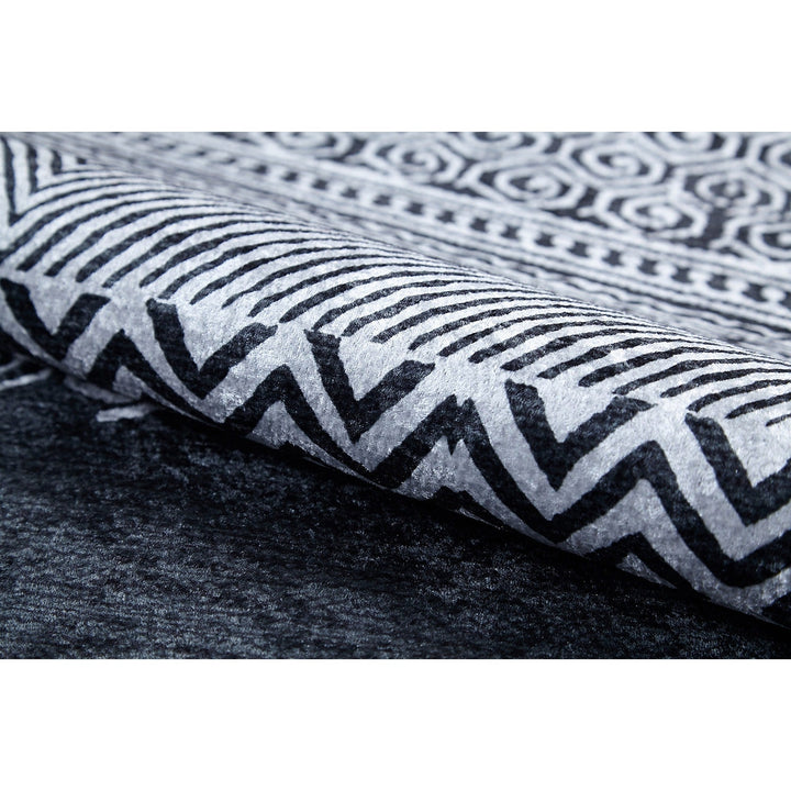 Ethnic Geometric Rug|Machine-Washable Black Gray Non-Slip Rug|Boho Design Washable Carpet|Decorative Area Rug|Multi-Purpose Anti-Slip Carpet