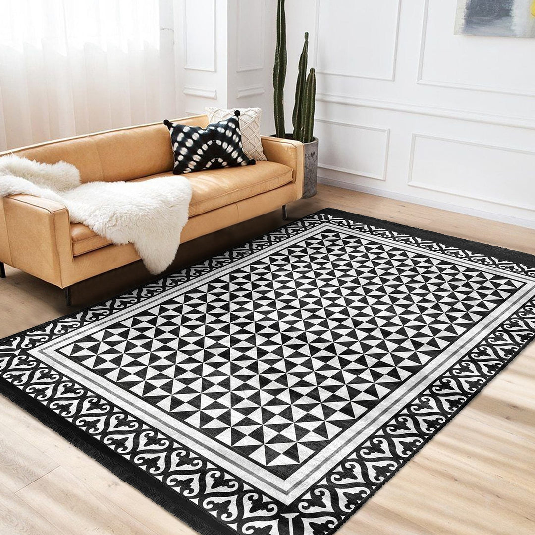 Triangle Pattern Rug|Geometric Carpet|BW Boho Carpet|Machine-Washable Fringed Non-Slip Mat|Abstract Design Multi-Purpose Anti-Slip Rug