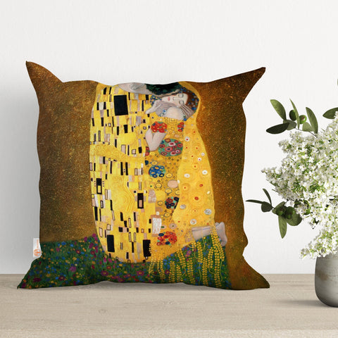 The Kiss Pillow Cover|Gustav Klimt Cushion Case|Decorative Pillowtop|Boho Bedding Decor|Love Pillowcase|Masterpiece Outdoor Cushion Case