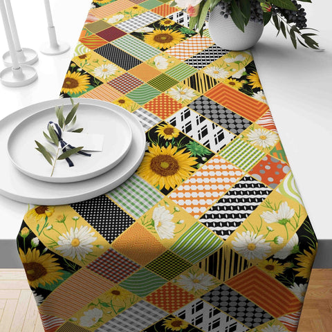 Sunflower Table Runner|Summer Tablecloth|Sunflower Table Decor|Housewarming Runner|Farmhouse Floral Print Tabletop|Sunflower Tablecloth