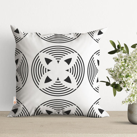 Geometric Abstract Pillow Cover|BW Cushion Case|Decorative Pillowtop|Boho Bedding Decor|Cozy Throw Pillowcase|Outdoor Cushion Case
