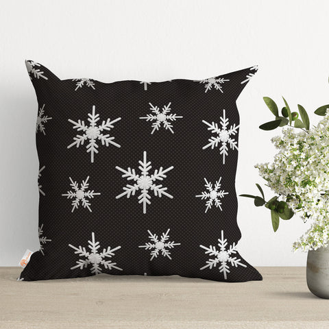 Checkered Snowflake Throw Pillowtop|Plaid Pattern Porch Decor|Winter Pillow Case|Xmas Cushion Cover|Geometric Pillow Cover|Black White Decor